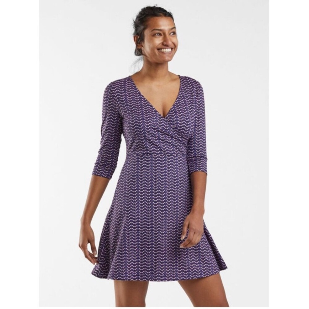 Title Nine | 3/4 Sleeve Wrap Dress Surplice